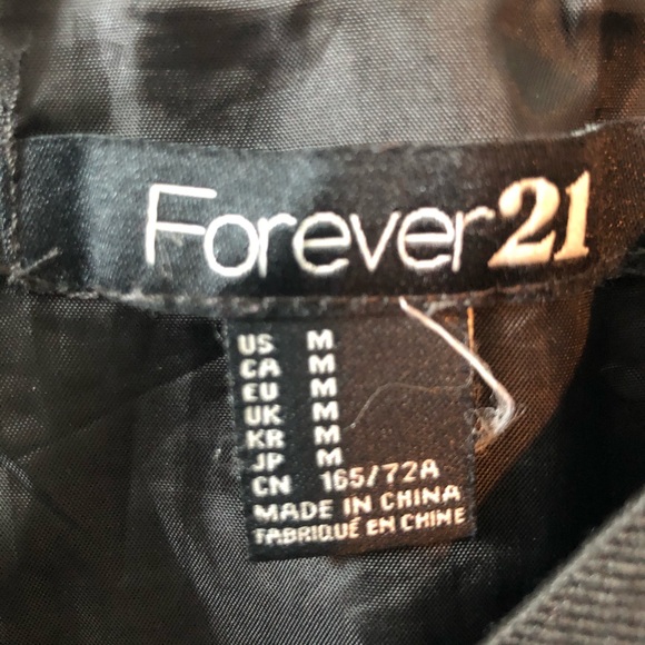 Forever 21 Pleather Skater Skirt - Picture 4 of 4